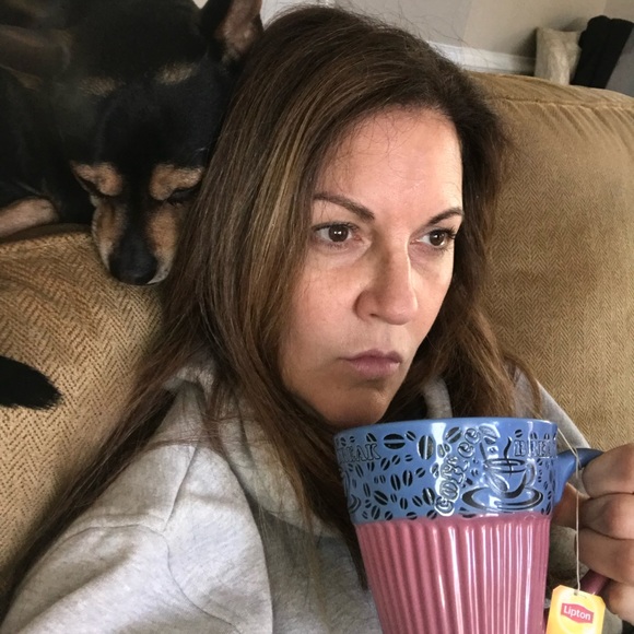 Meet your Posher, Colleen - Picture 2 of 2